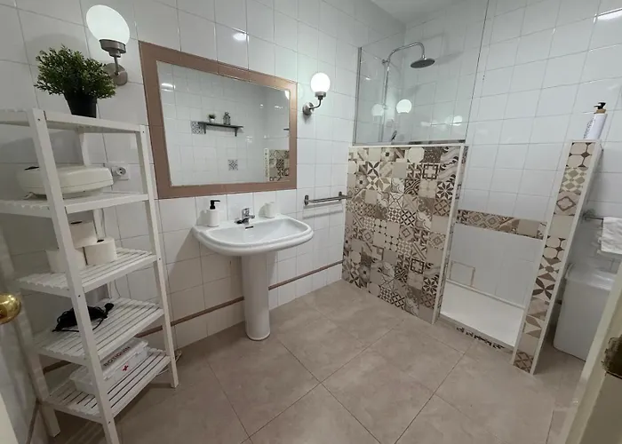 Centrico Corredera 公寓 *